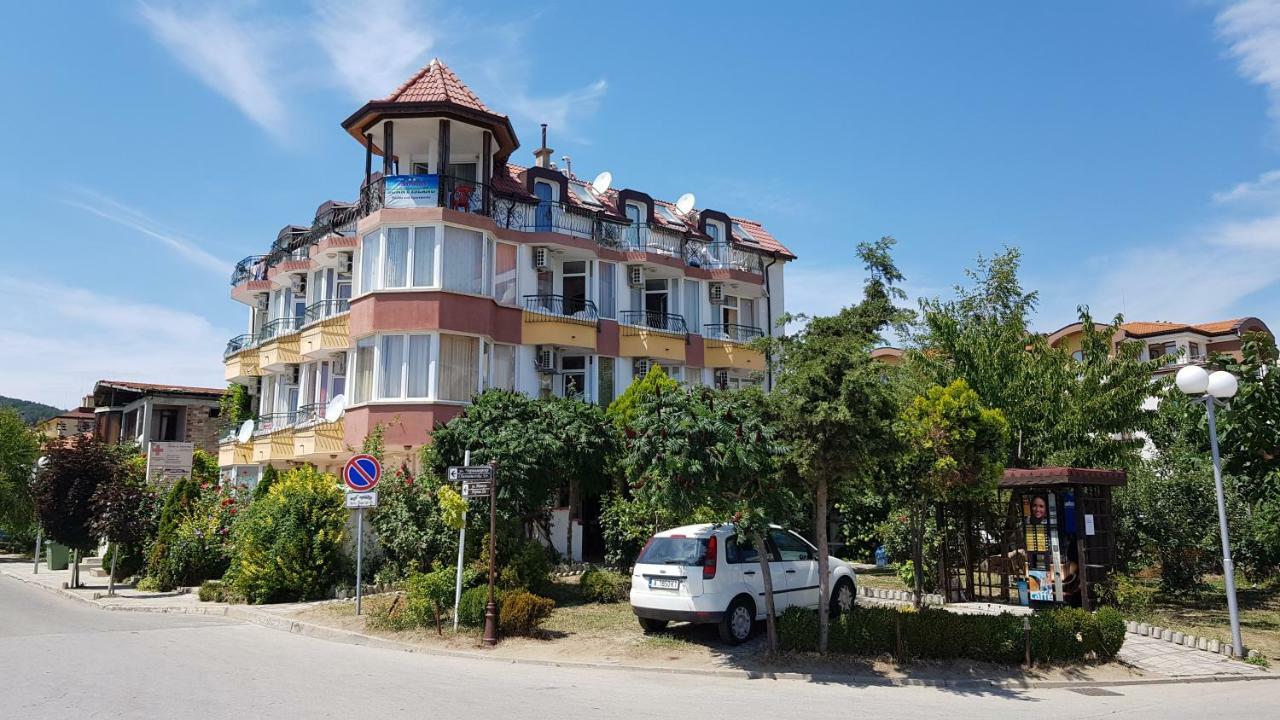 Sunny Island Obzor Hotel Exterior photo